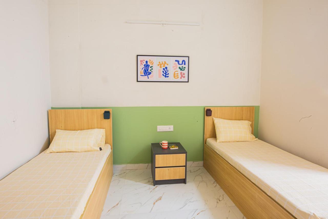 Albergue Covie Bannergatta 185 Bangalore Exterior foto